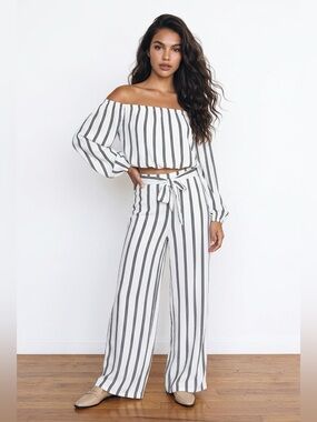 Off shoulder strap two piece pant set